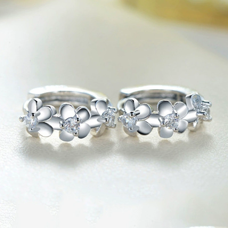 Крыжовые серьги в цветочный чокер Ah16 Mountain Tea Floral Hoop Earrings - корейский стиль, серебрение, размер 8.43x7.71x2.43 см