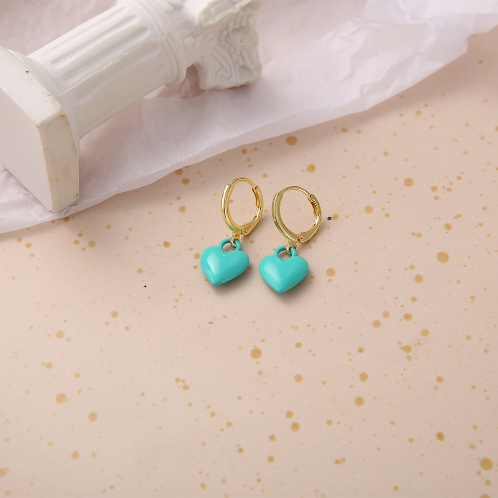 Nouvelles Boucles D'oreilles D'huile Dégoulinant De Coeur De Pêche De Couleur Bonbon Créatif Mignon Amour Dégoulinant D'huile Boucles D'oreilles En Gros display picture 10