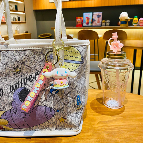 Creative cartoon cute birthday big-eared dog girl car keychain chain bag pendant couple small gifts wholesale