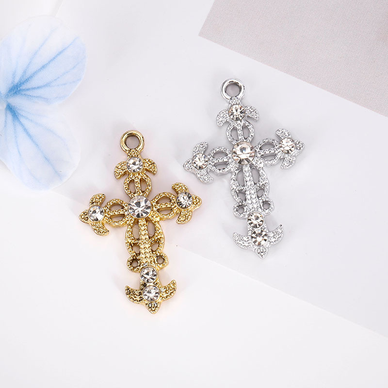 Cross-Border Fashion Cross Accessories Pendant Simple Exquisite Design Diamond Alloy Pendant DIY Jewelry Small Accessories