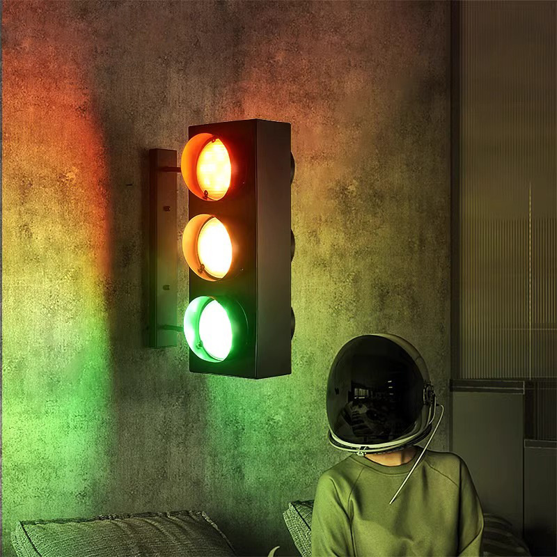 Retro industrial atmosphere wall lamp restaurant Cafe bar aisle creative decoration personalized wall lamp traffic light