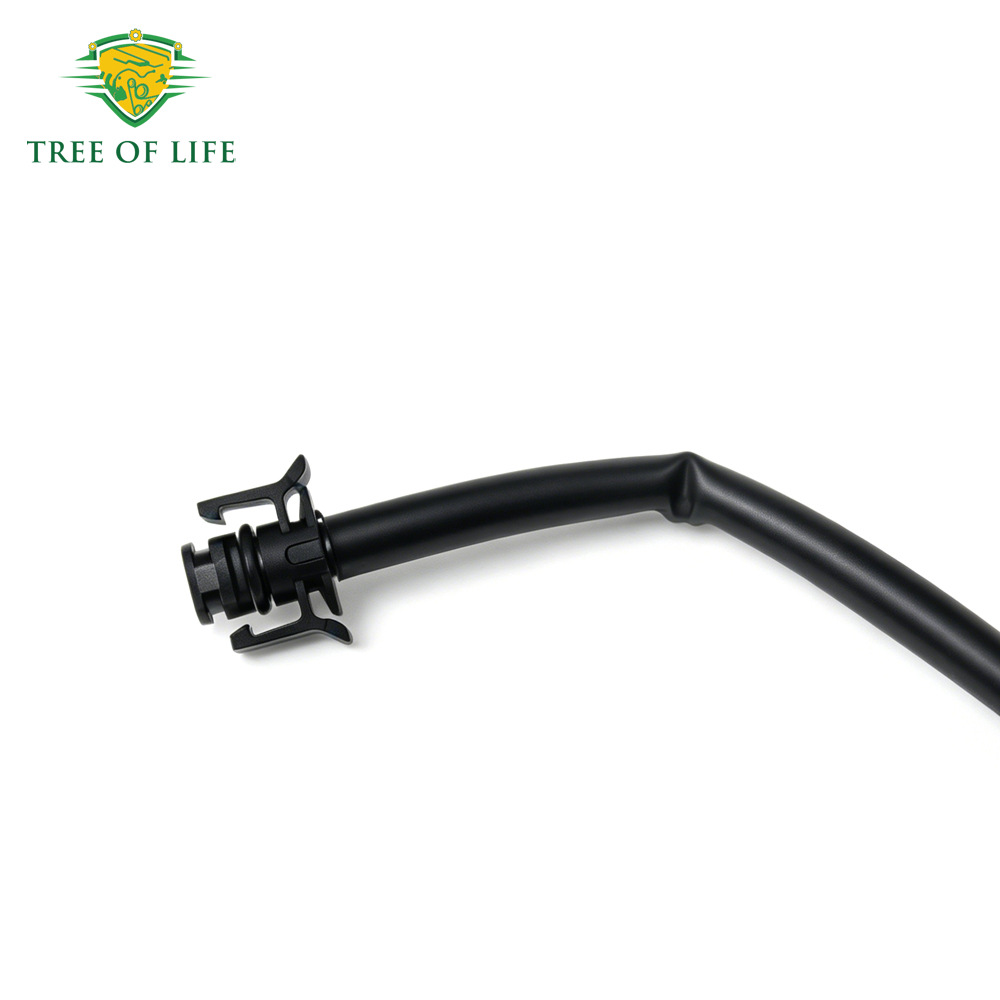 1829702,CV61-8K012-ZA is suitable for Ford Focus radiator coolant overflow pipe