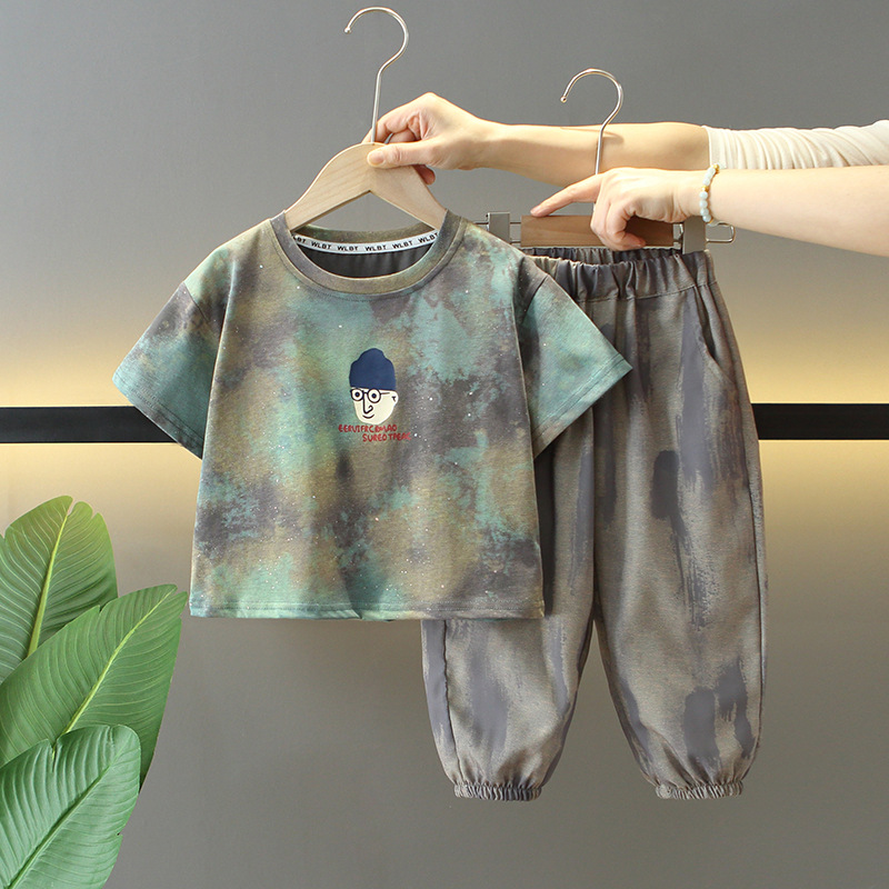 7275 traje de verano para niños 2025 nueva camiseta de manga corta para niños de dos piezas ropa de moda de verano para bebés de moda