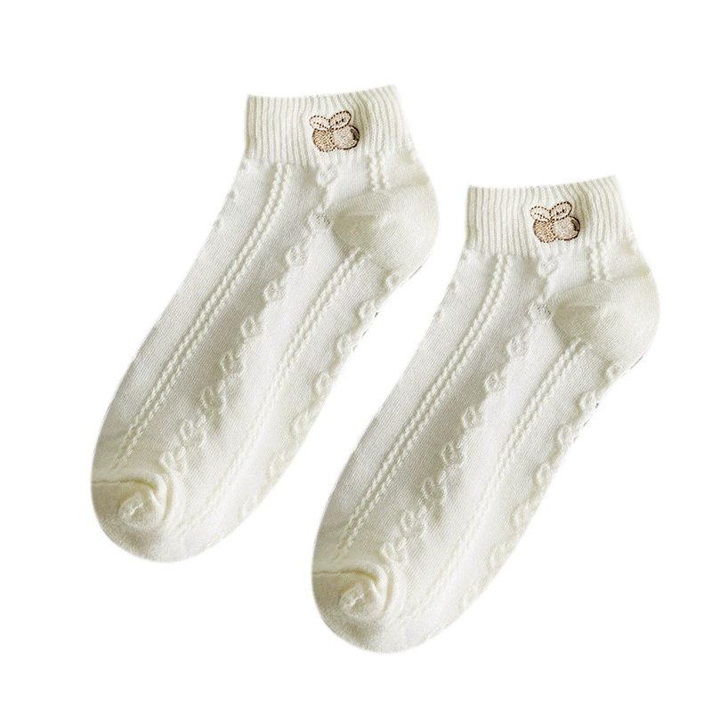 Autumn breathable cotton socks, with embroidery, absorbs sweat and smell