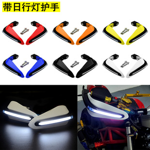 ԽҰĦ��܇���b����o��LED��ҹ���П��ֽ�܇��܇늄�����܇ͨ��