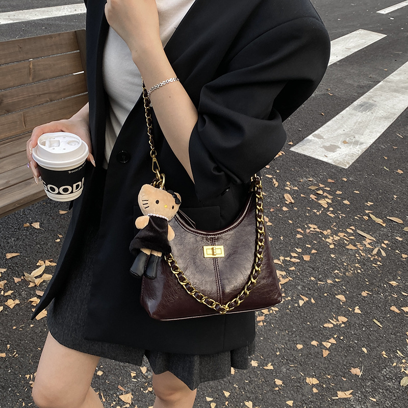 跨境高级感时尚腋下包包女2025秋冬新款复古链条单肩包通勤斜挎包|undefined