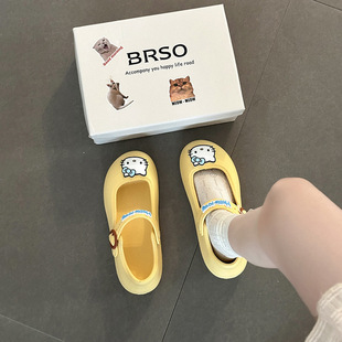 Cute and Simple Cartoon Hello Kitty Toe-Toe Shoes for Women 2025 Summer New Fashion Outer Wear Breathable Sandals