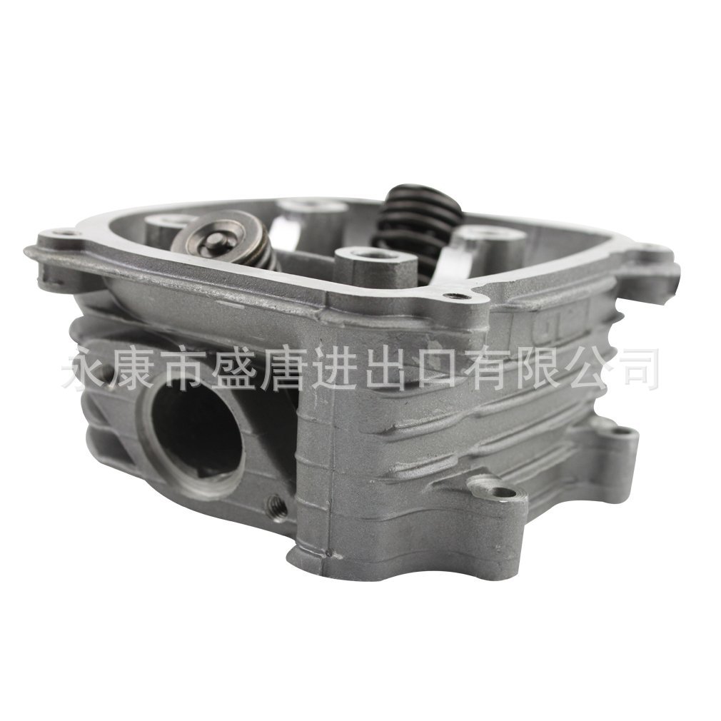 57.4mm 4-Stroke Gy6 Cylinder Head with Gasket Spark Plug Engine Parts 150Cc Atvgy6 Cylinder Head