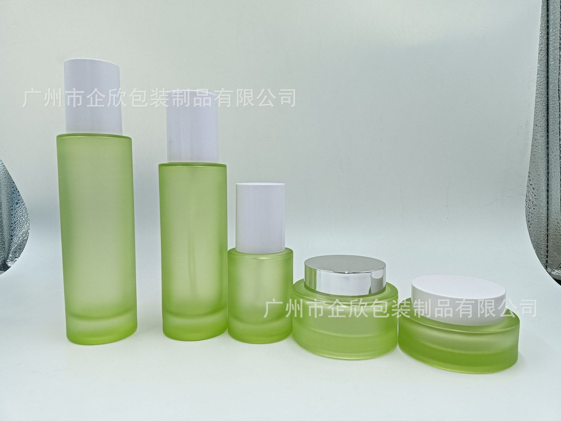 现货磨砂妆品套装玻璃瓶美妆护肤品分装瓶工厂直发