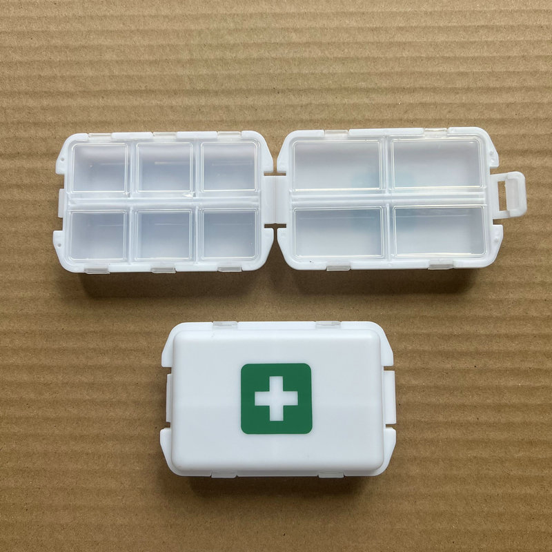 热销美国折叠一周10格药盒 面包一周药盒 一周药盒 折叠十格药盒