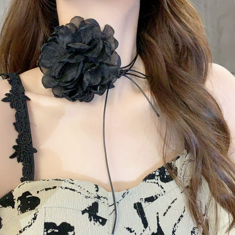 Retro mountain tea contains rose, brand necklace, black chain for key bag , choker