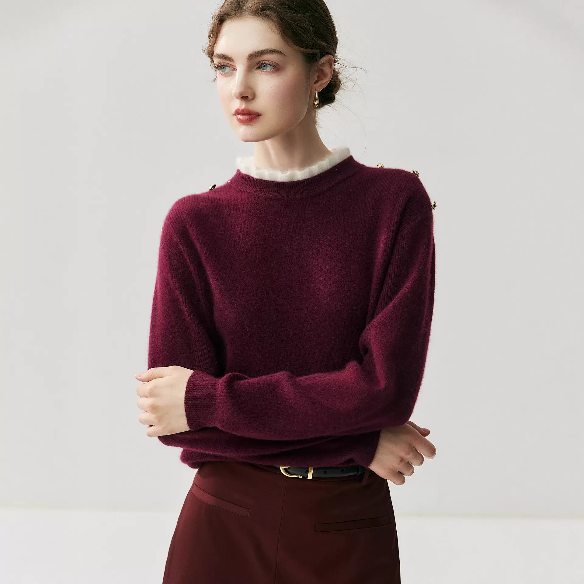 气质亲肤木耳边山羊绒衫女设计感保暖毛衣秋冬新款针织毛衫百搭