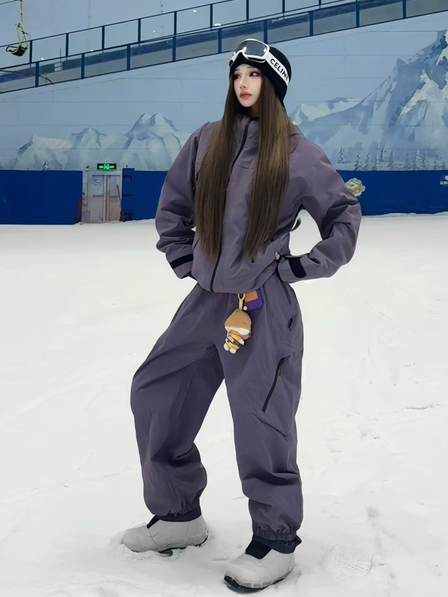 Trajes de esquí de estilo púrpura de estilo fresco, trajes de esquí para hombres y mujeres, pantalones de nieve a prueba de viento y agua profesionales de dos piezas.