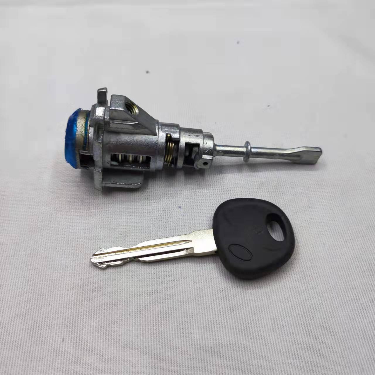 Adecuado para moderno cilindro de cerradura de puerta Yuedong cilindro de cerradura de coche cilindro de gran cantidad Congou