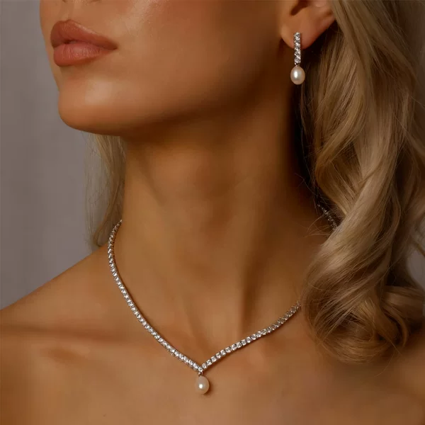 Foreign Trade New Pearl Pendant Necklace Set Simple Accessible Luxury Exquisite Rhinestone Jewelry Bridal Wedding Dress Accessories