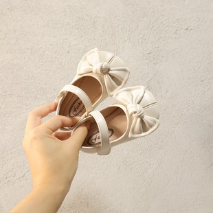 ��ѾѾ�r�з��^ŮͯСƤЬ1һ2�qŮ������Ь3�����냺�W��Ьܛ��