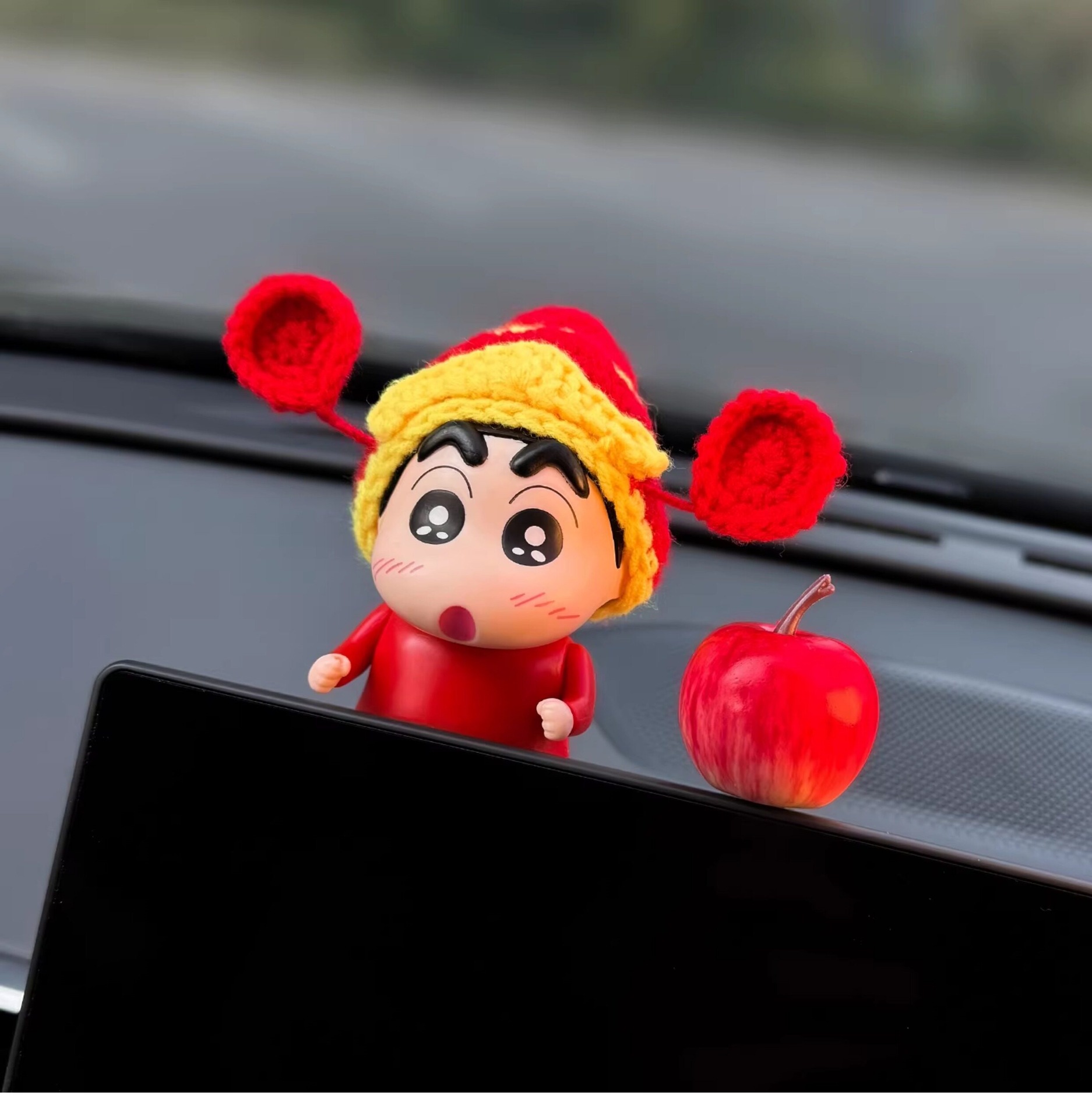 2026 Little Car Decoration Figurine, Interesting Car Interior Decoration, Cute Little Figurine for Car Dashboard Screen