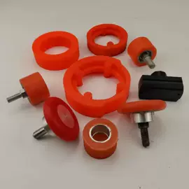 工农业塑料;工业橡胶;聚氨酯橡胶