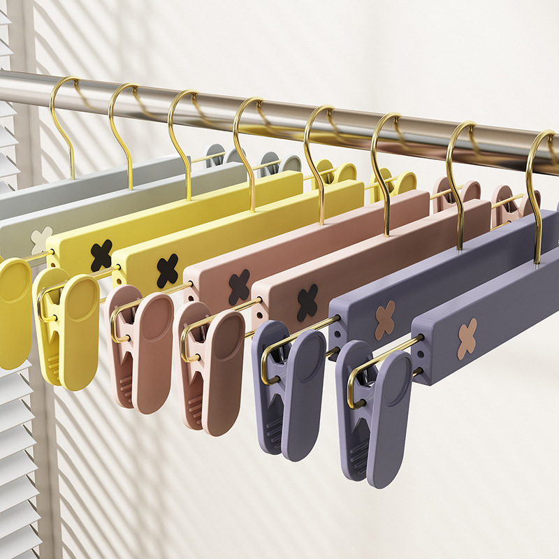 New Household Adult Seamless Gold Hook Color-matching Retractable Frosted Trouser Rack Plastic Trouser Clip Clothing Store Hanger Color