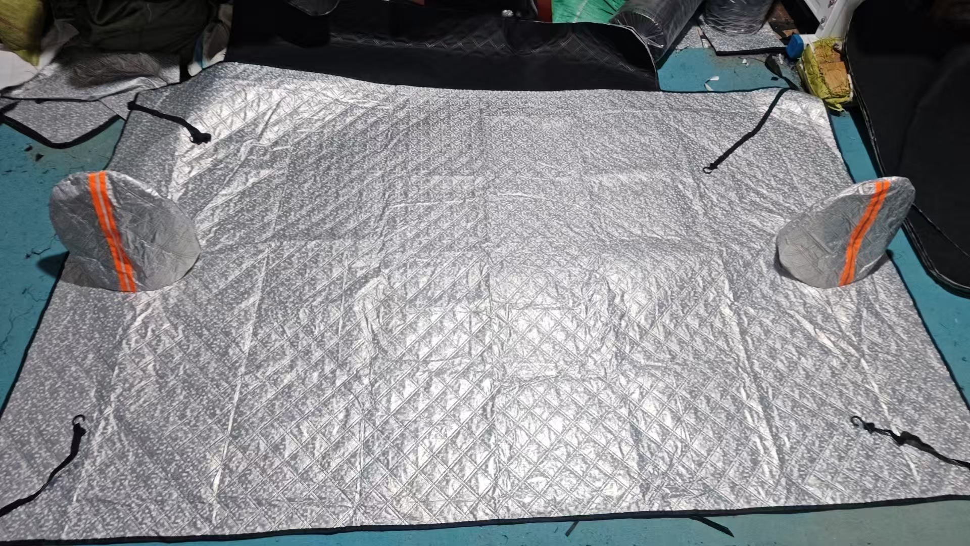 Car Snow Cover, Front Windshield Sunshade, Glass Sunshade, Thickened Magnetic Snow Cover, Anti-Freeze Half Cover Car Cover