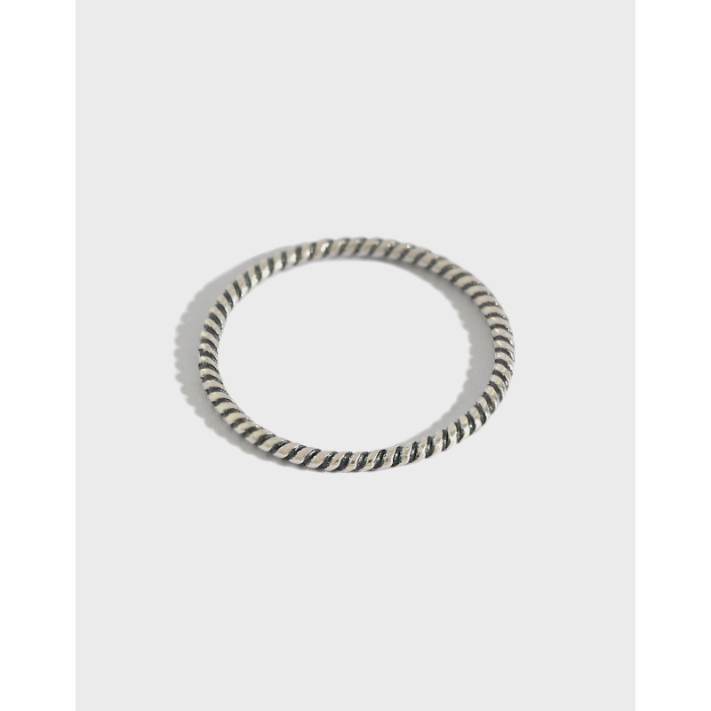 French Retro S925 Sterling Silver Twisted Ring For Women_voghion.com