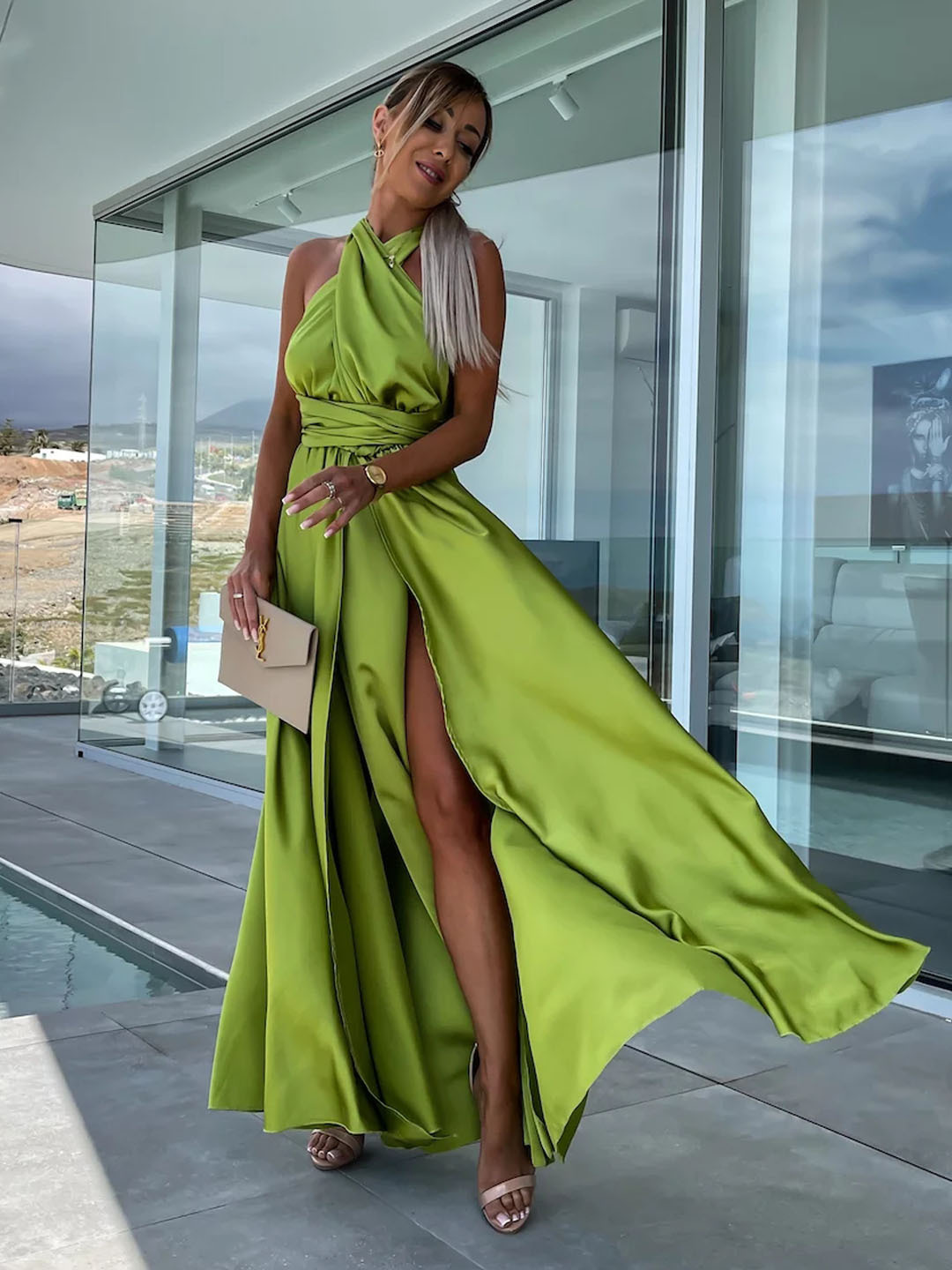 Elegant Solid Color V Neck Sleeveless Patchwork Polyester Maxi Long Dress Super Large Swing Skirt display picture 12