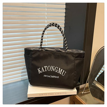 时尚新款手提包包2025春季新款大容量买菜便当包女休闲简约女包