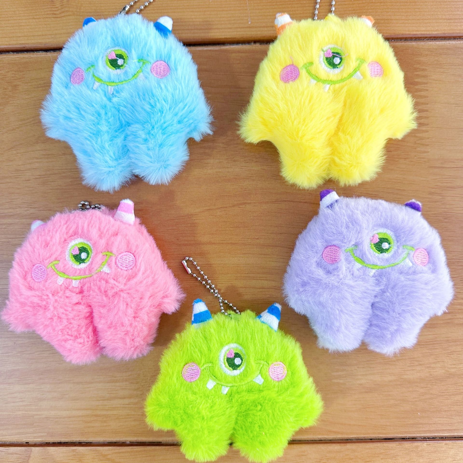 Cuatro pulgadas muñeca de peluche pequeño colgante muñeca llavero muñeca mochila colgante juguete de peluche regalo