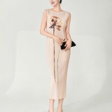 大牌专柜同款平替褶皱连衣裙女无袖复古气质长裙一步直筒裙子