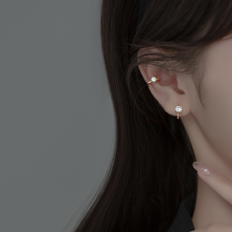 Eloch s925 plata esterlina temperamento auriculares coreanos dulces cuatro garras diamantes simples auriculares M00319