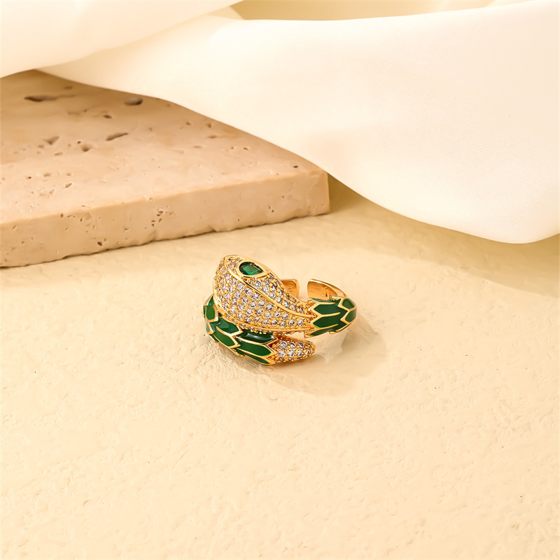 Parure de bijoux serpentine pleine de diamants, bague bracelet en zircon, personnalité de luxe légère, tête de léopard de l'industrie lourde_voghion.com