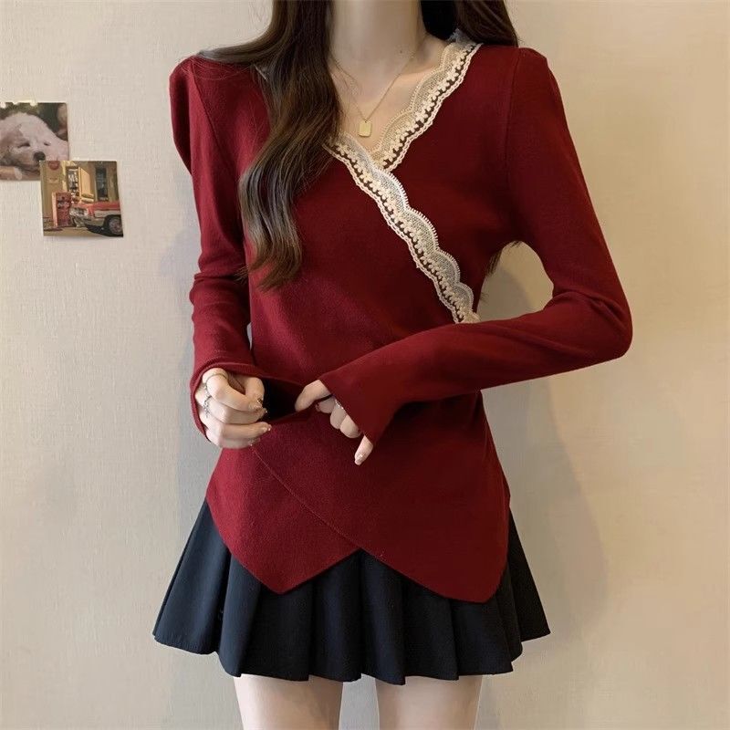 Plus-Size Thermal Lace V-Neck Cross-Over Long-Sleeve T-Shirt for Women, New Spring and Autumn Style, Loose Fit, Slimming Design, Base Shirt for Curvy Women
