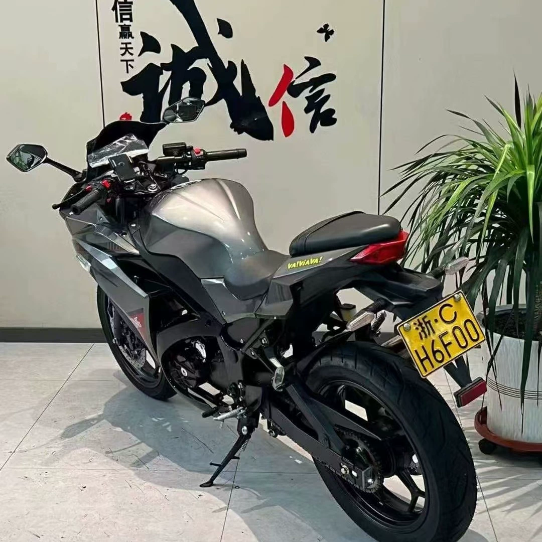 【Source Manufacturer】Kawasaki Ninja 250, complete procedures
