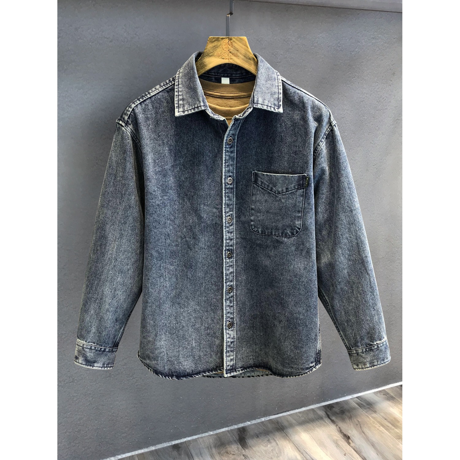 Vintage-Jeanshemd im Retro-Stil mit langen Ärmeln_voghion.com