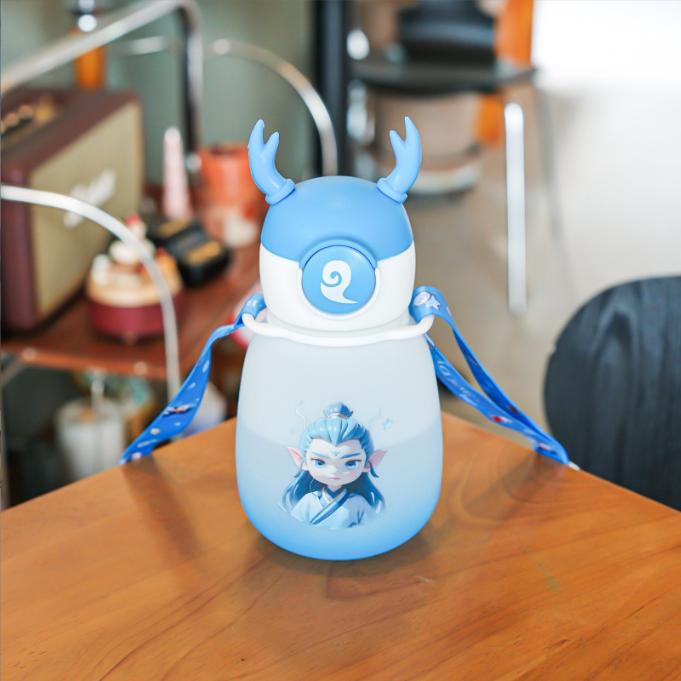 卡通咪鹿可爱塑料杯小清新儿童背带便携式吸管杯|undefined