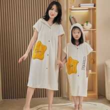 ԡ���ɴ��ɹ��ٸ�Ů��ͯ���޶������ϴ���ͯ����2025�¿�ԡ��