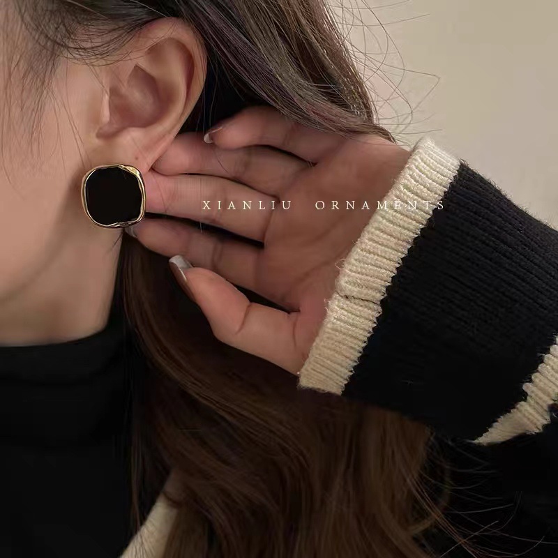 402a9b7eab44e241055691a0a64250