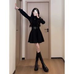 法式黑色内搭连衣裙子女秋冬2025年新款小个子掐腰裙约会穿搭礼服