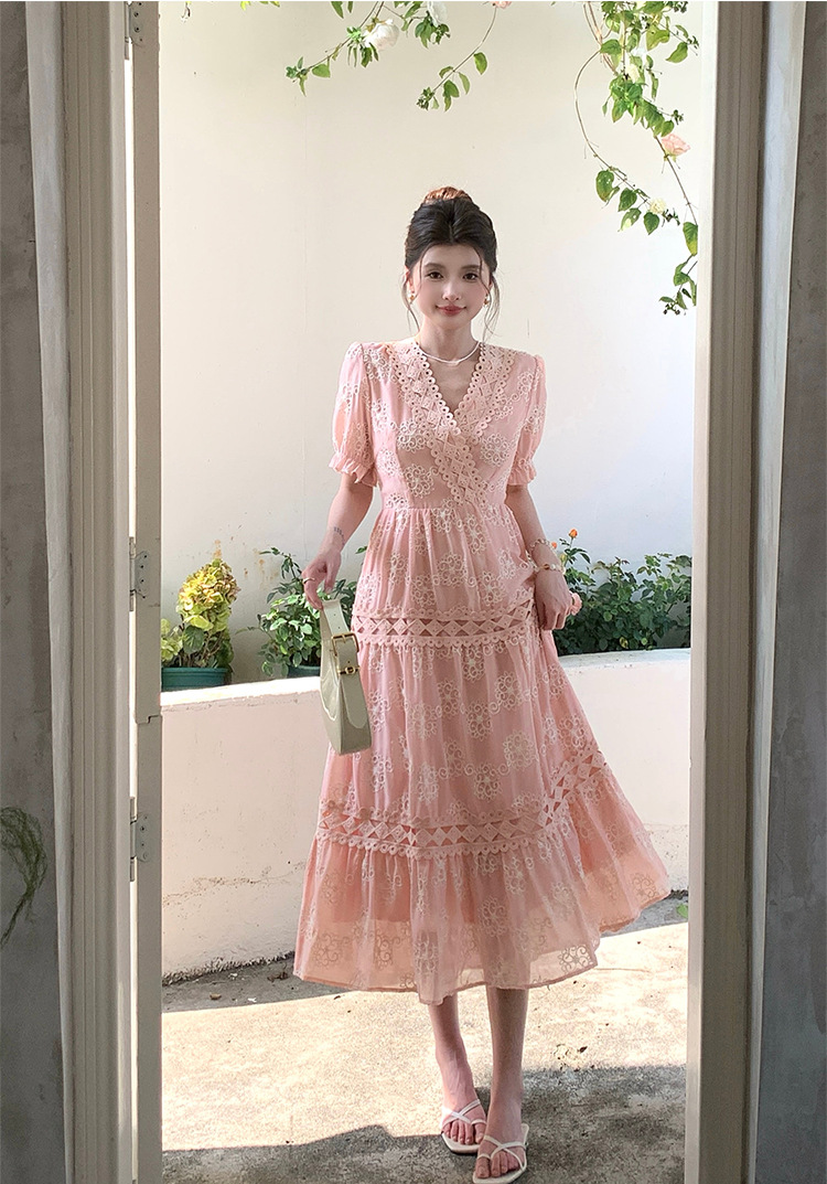Đầm maxi nữ tay bồng ren hoa V cut-out phong cách Pháp cung đình — xanh lam, màu hồng, màu mơ chi tiết 41