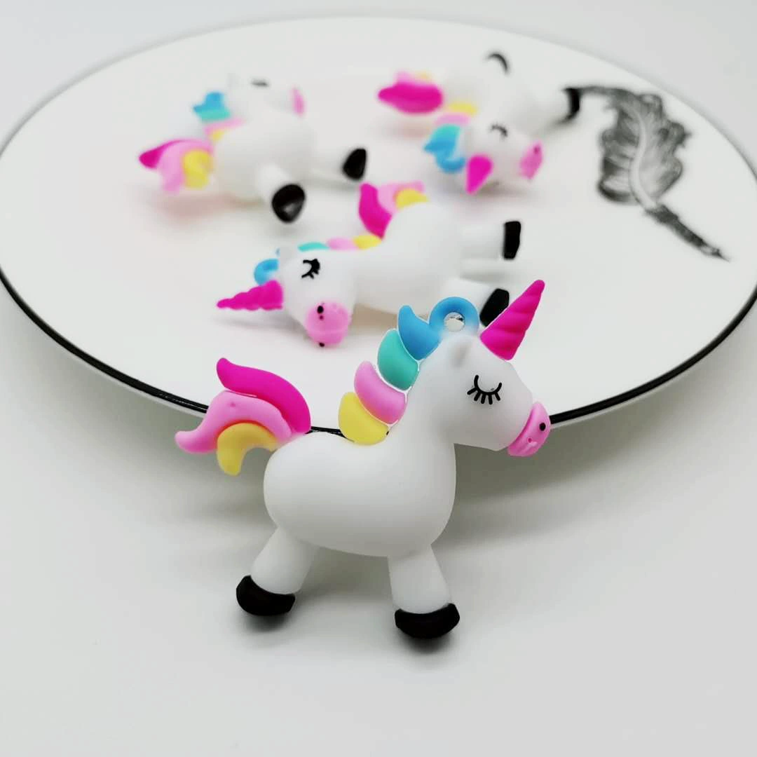 Объёмный мультяшный радужный брелок, кукла из ПВХ мягкой резины, в 3D-формате, единорог