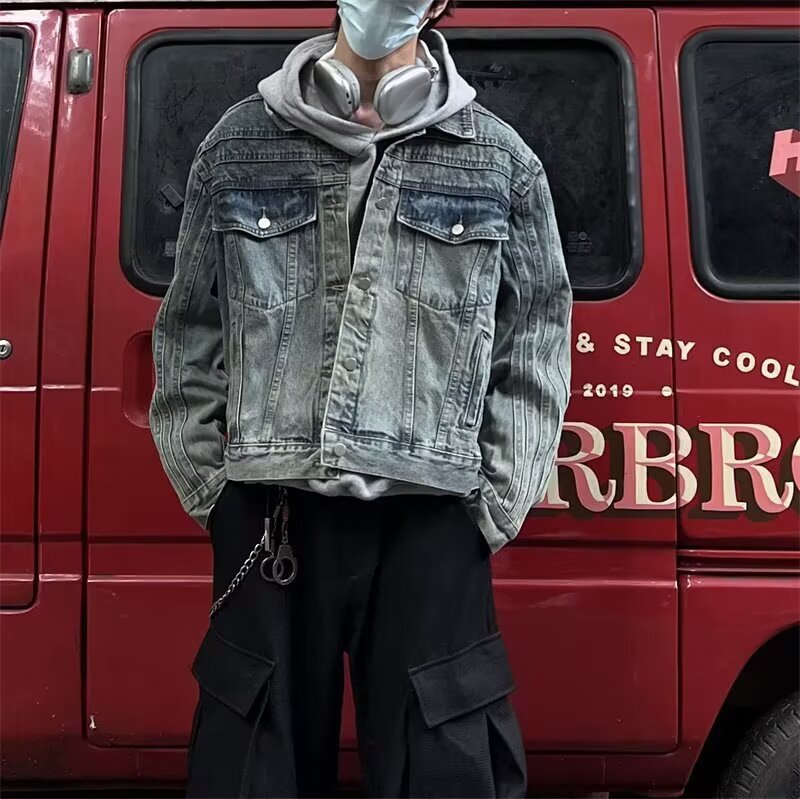 Giacca in denim lavato con spalline imbottite, abbigliamento da lavoro vintage da uomo, risvolto, giacca corta_voghion.com