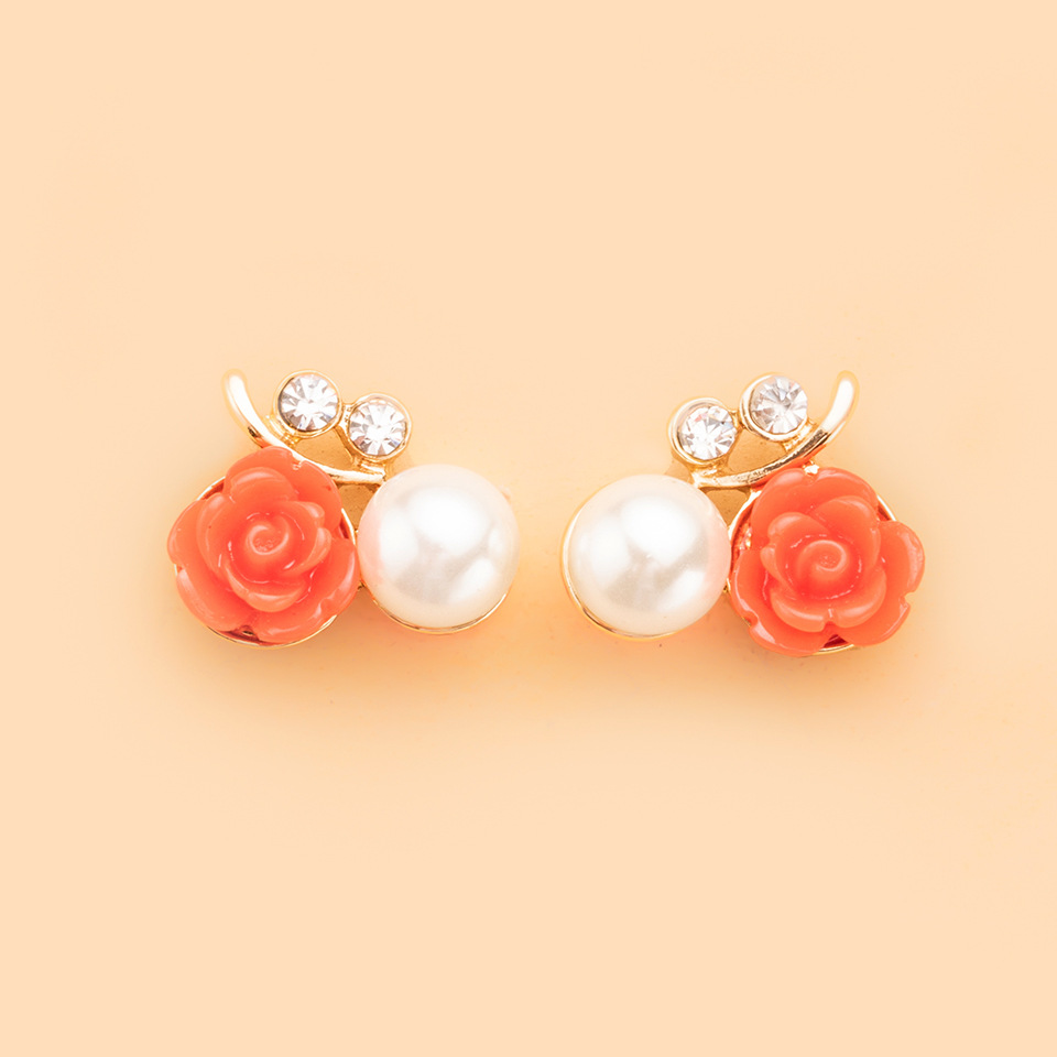 Boucles D&#39;oreilles Simples Strass Perle Boucles D&#39;oreilles Pétales Rétro Boucles D&#39;oreilles Accessoires display picture 2