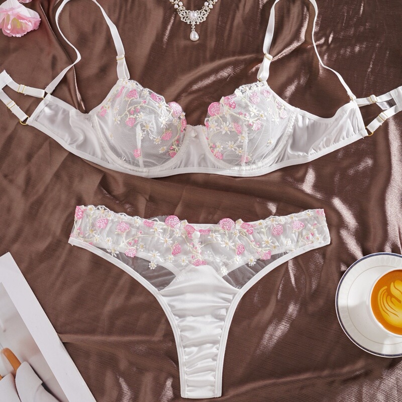 Foreign Trade Cross-Border New Product Patchwork Embroidered White Floral Sexy Women's Bra with Underwire Bra Set for Women