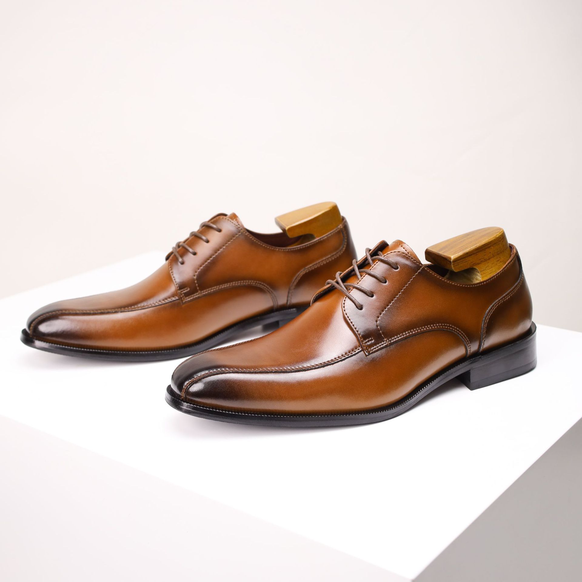 Estilo japonés transfronterizo Primavera Ropa formal zapatos de hombre zapatos de cuero de los hombres negocios de cuero de los hombres retro británico casual piel de vaca zapatos de cuero de los hombres image 7