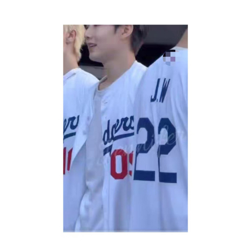 맞춤형 22호 J.W 박강우