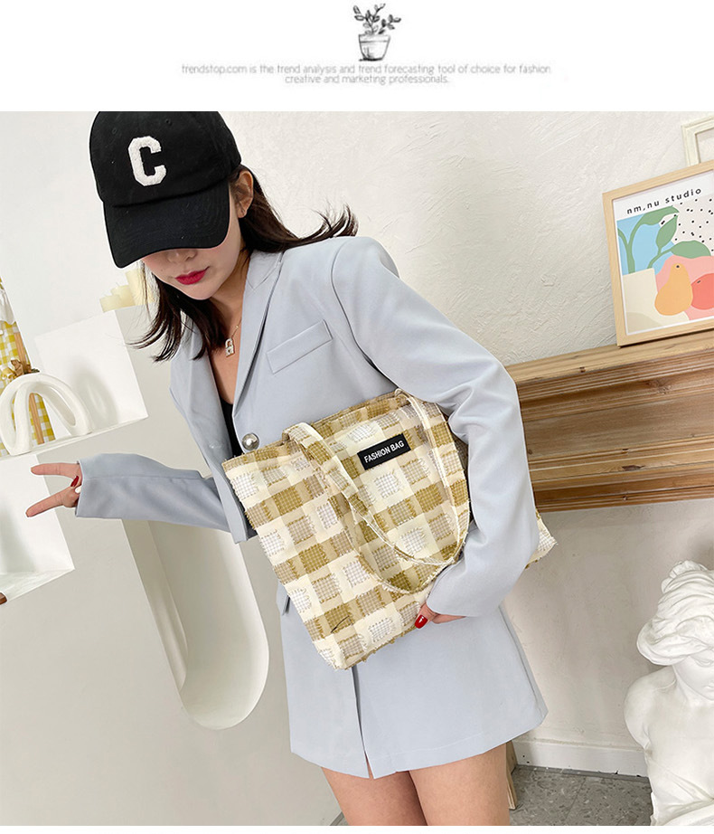 Girls' Japanese-style checkered shopping bags, zipper canvas bags, girls' Korean-style large-capacity student tote bags for class undefined