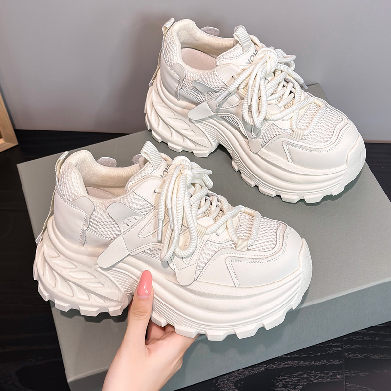 Women's height-increasing dad shoes, 2026 autumn new collection, fashionable and versatile casual shoes, comfortable and easy to wear, athletic shoes