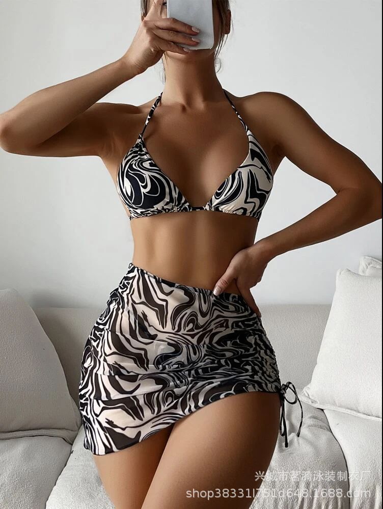 Mingyi nuevo multicolor impreso sexy europeo y americano a rayas moda traje de baño Bikini de tres piezas traje de baño de las mujeres