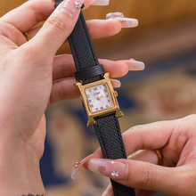 明星手表女方形数字真皮带防水网红直播时尚流行新款女表简约