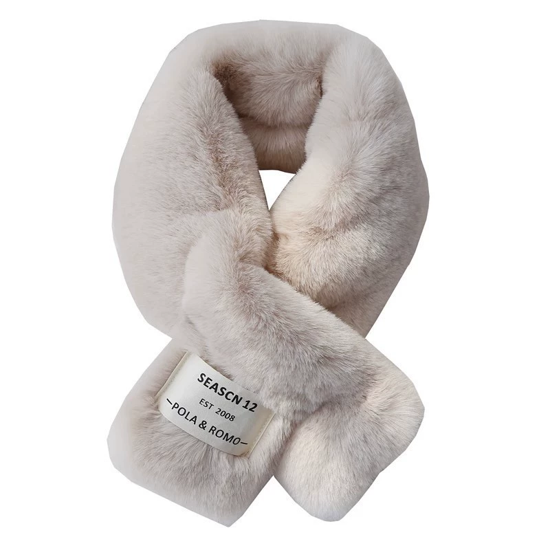 Universal keep warm scarf, with neck protection